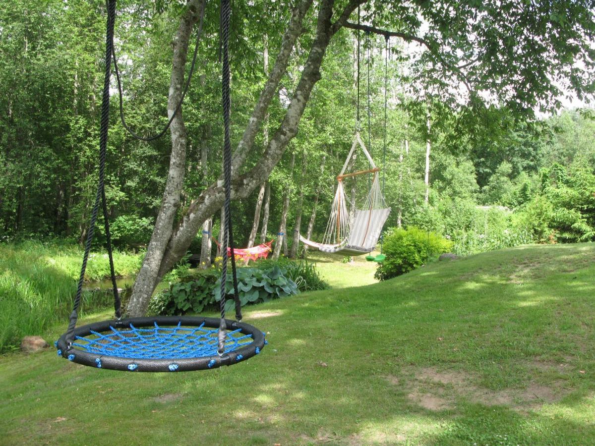 Villa Latava à Anykščiai Extérieur photo